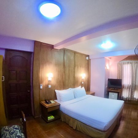 Royal City Hotel Mandalay Eksteriør bilde