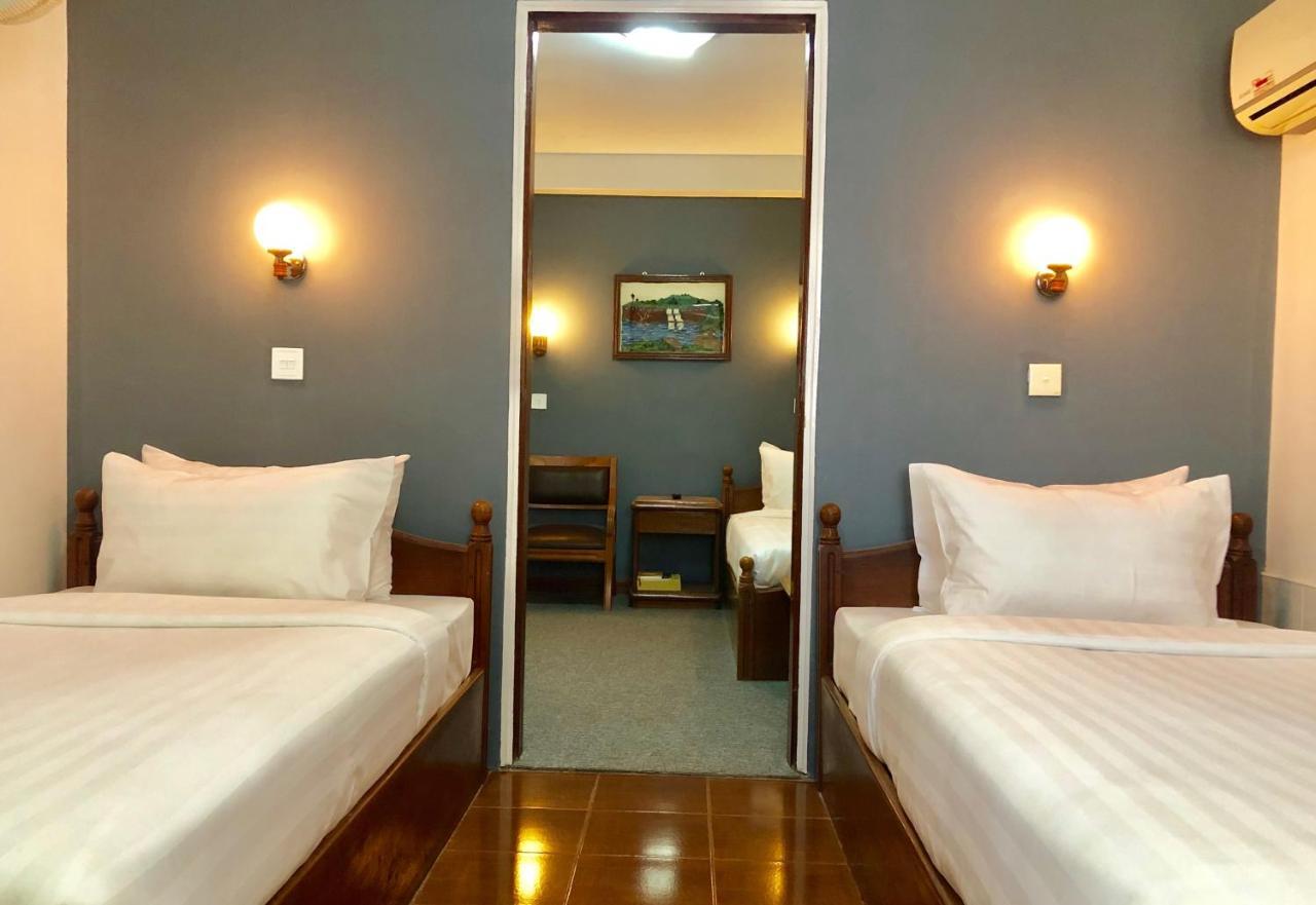 Royal City Hotel Mandalay Eksteriør bilde