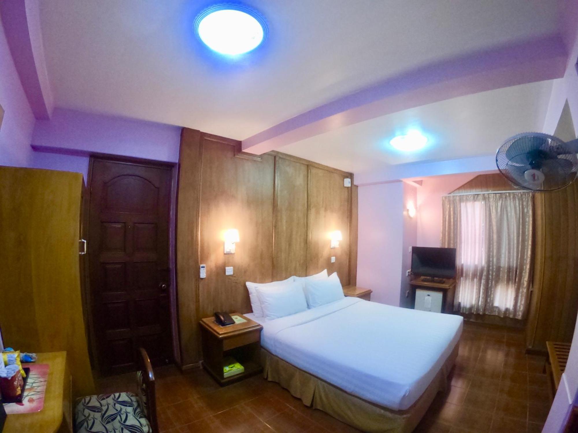 Royal City Hotel Mandalay Eksteriør bilde